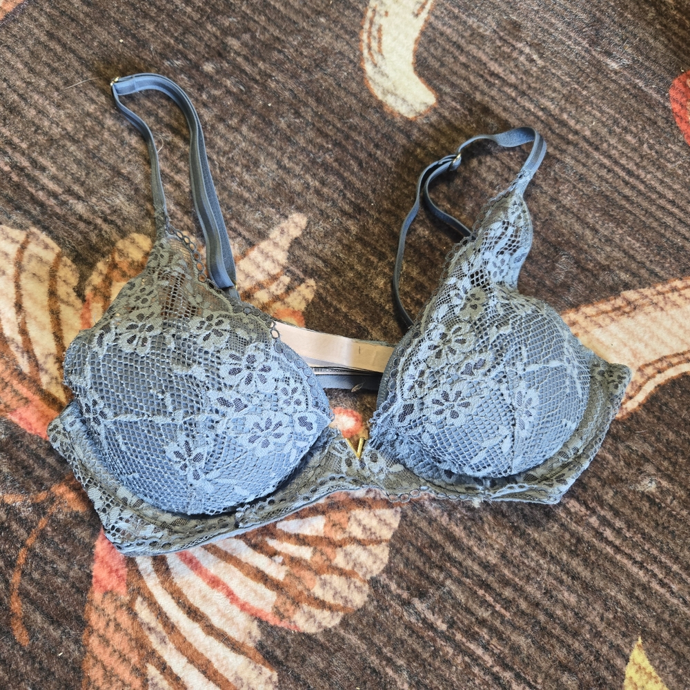 Victoria's Secret Blue Lace Bralette with Underwire Support